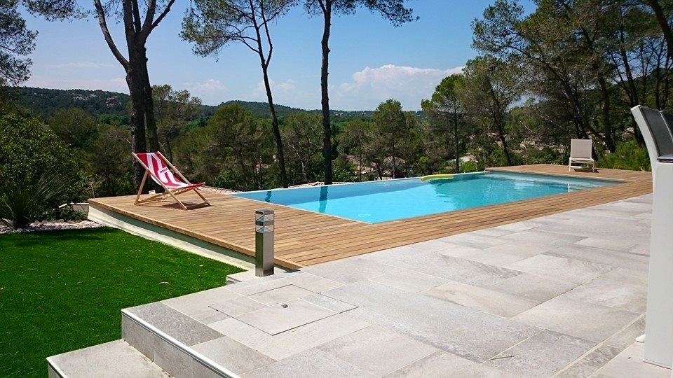Constructeur piscines en béton à Montpellier