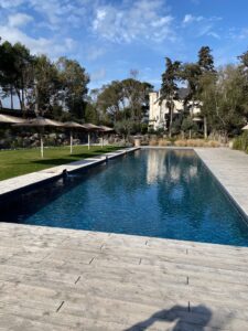 Constructeur piscines en béton à Montpellier